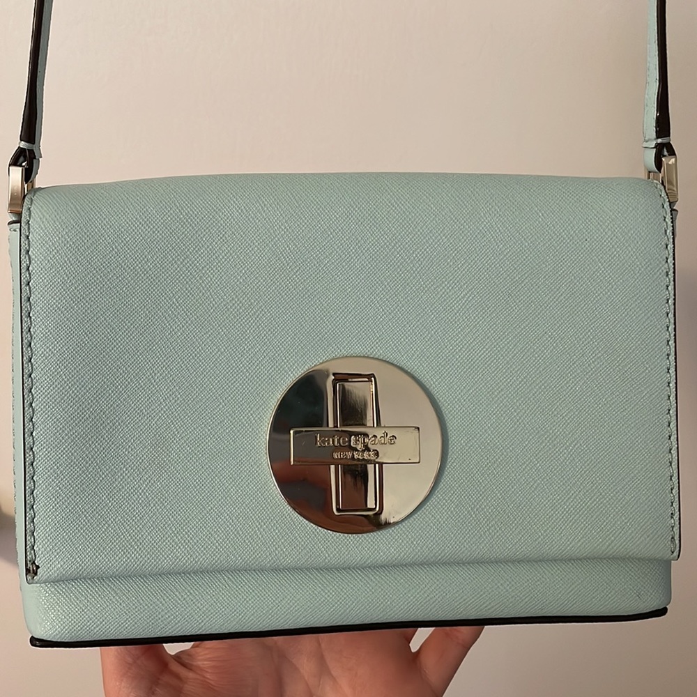 Kate spade crossbody - Picture 2 of 4